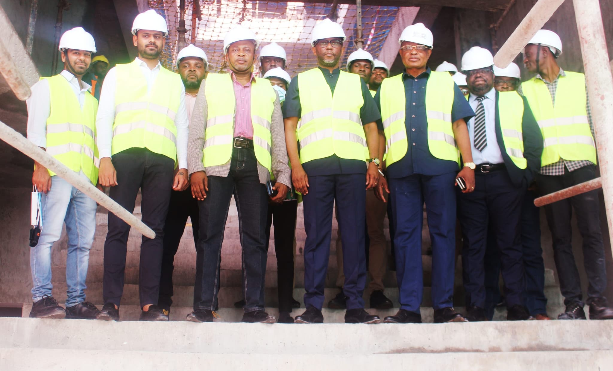 image en avant de Evaluation sur l’état d’avancement des travaux au chantier de la DGE par le Coordonnateur National de la CFEF