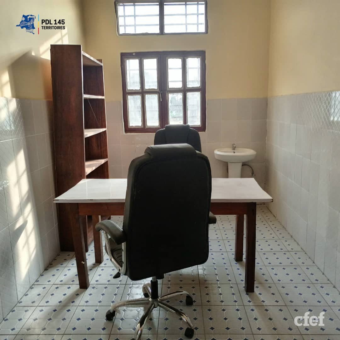 PDL-145T: Le centre de santé Ngombe 0
