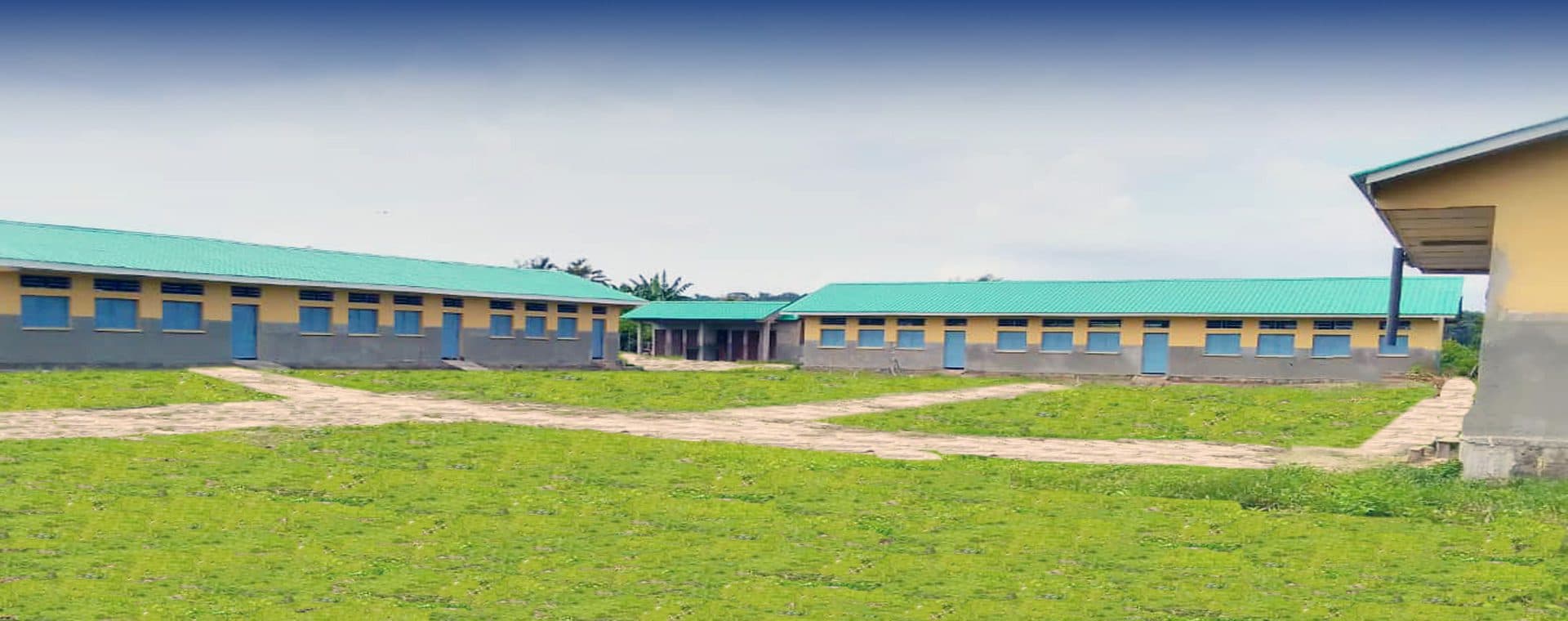 PDL-145T: L’école primaire Bongimba