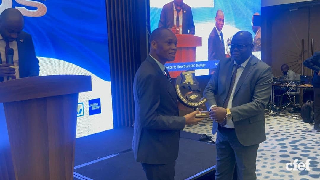 image en avant de La CFEF primée au RIF Awards 2024 pour son engagement dans le Développement des Infrastructures